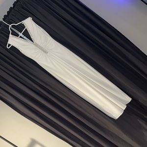 Size 2 laundry by shelll segal cap sleeve jersey beaded gown pearl